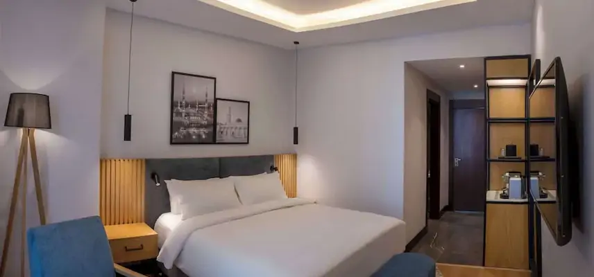 Radisson Hotel Madinah image